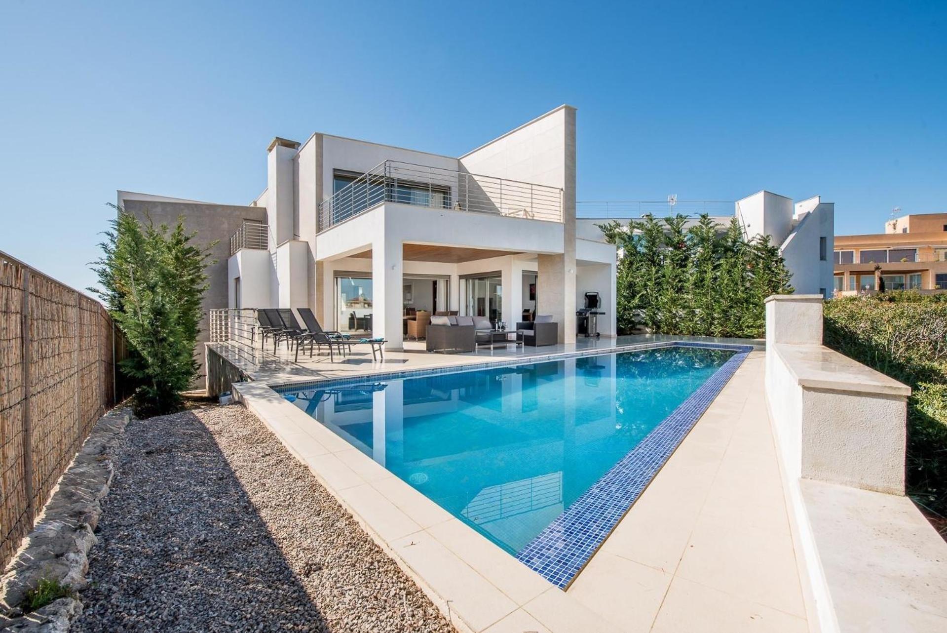 Mit Privatpool Fuer 8 Personen Ca 400 Qm In Porto Cristo, Mallorca Suedostkueste Von Mallorca